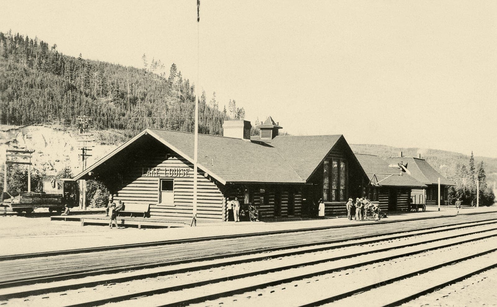 The Canadian Pacific Railway station at Lake Louise, about 1910